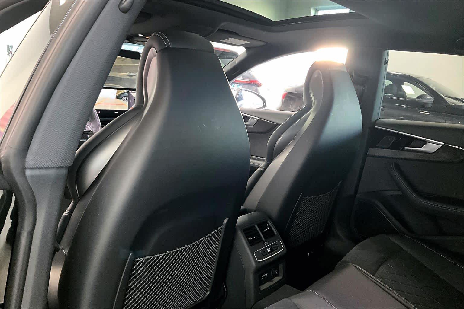 Thumbnail: 2024 Audi S5 - 10