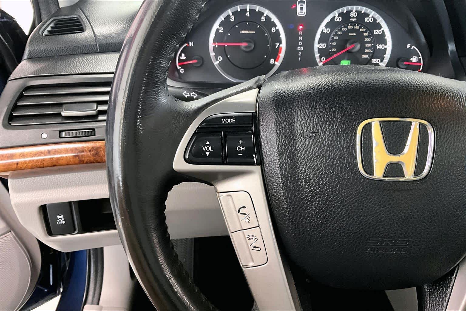 Thumbnail: 2011 Honda Accord - 21