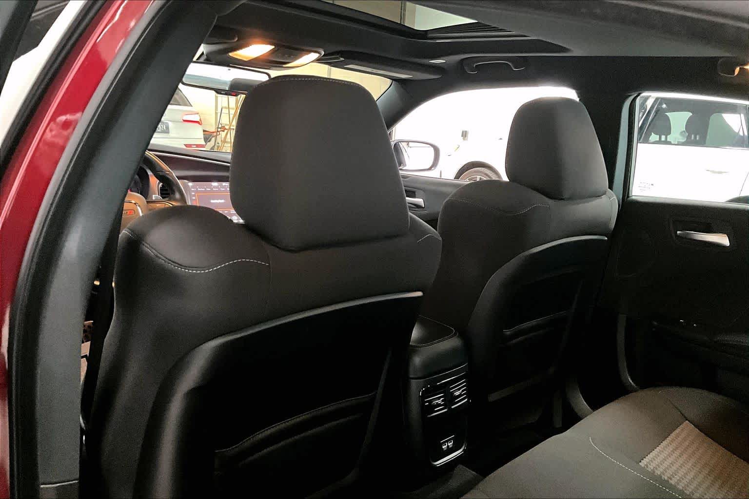 Thumbnail: 2020 Dodge Charger - 11