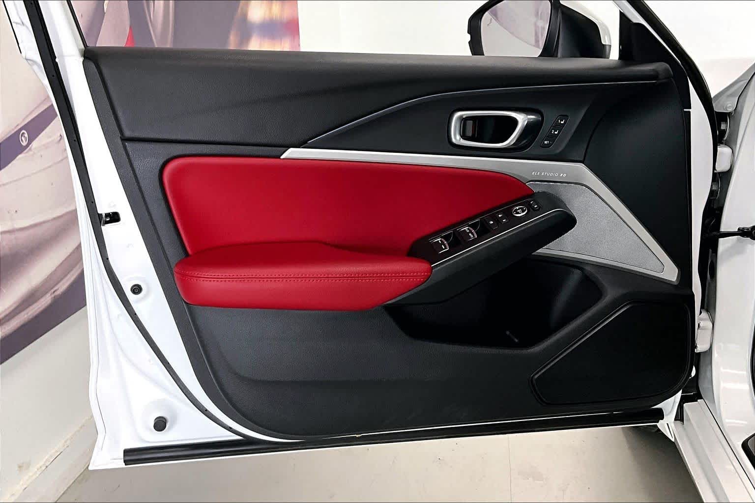 Thumbnail: 2023 Acura Integra - 25
