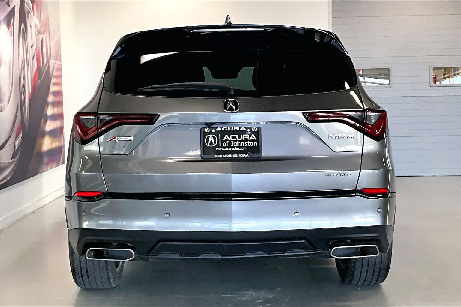 Thumbnail: 2023 Acura MDX - 5