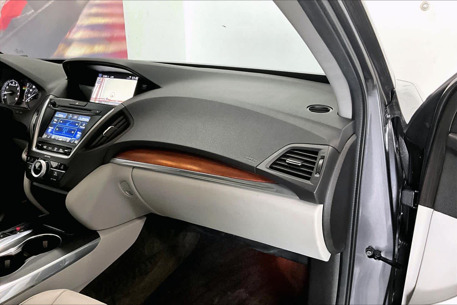 Thumbnail: 2017 Acura MDX - 21