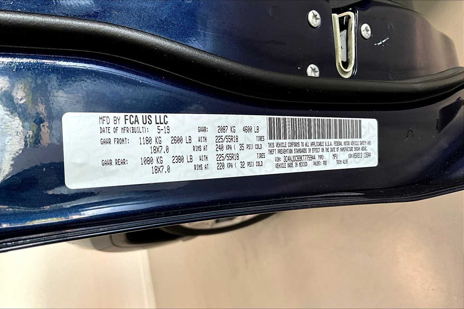 Thumbnail: 2019 Jeep Compass - 19