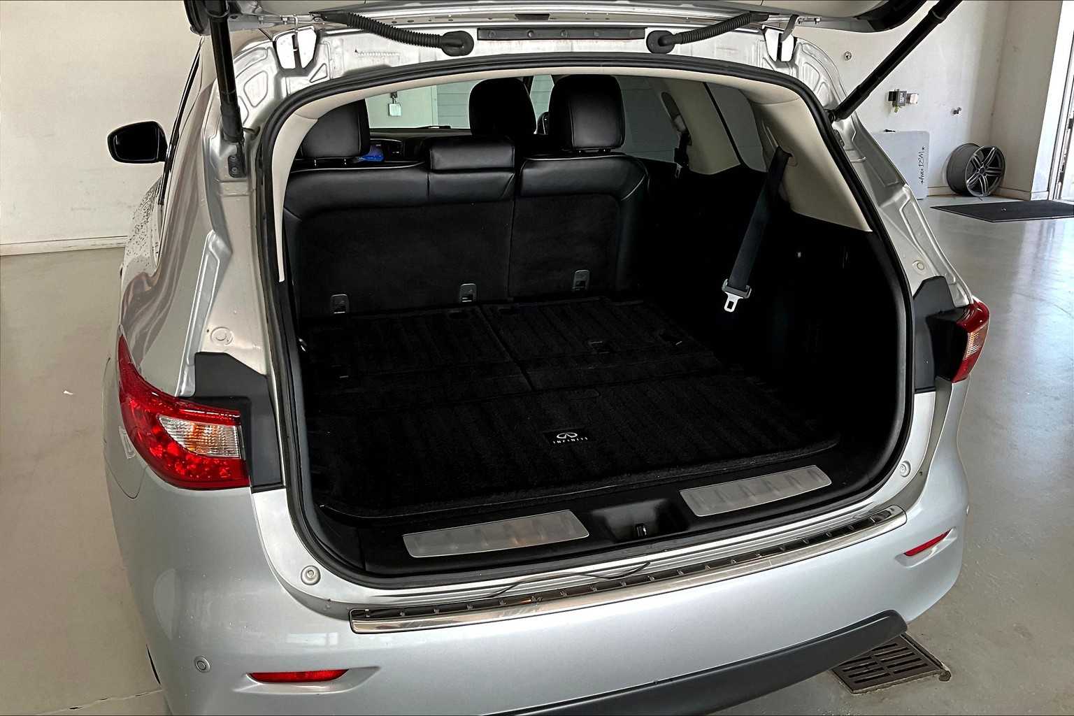 Thumbnail: 2014 INFINITI QX60 - 17