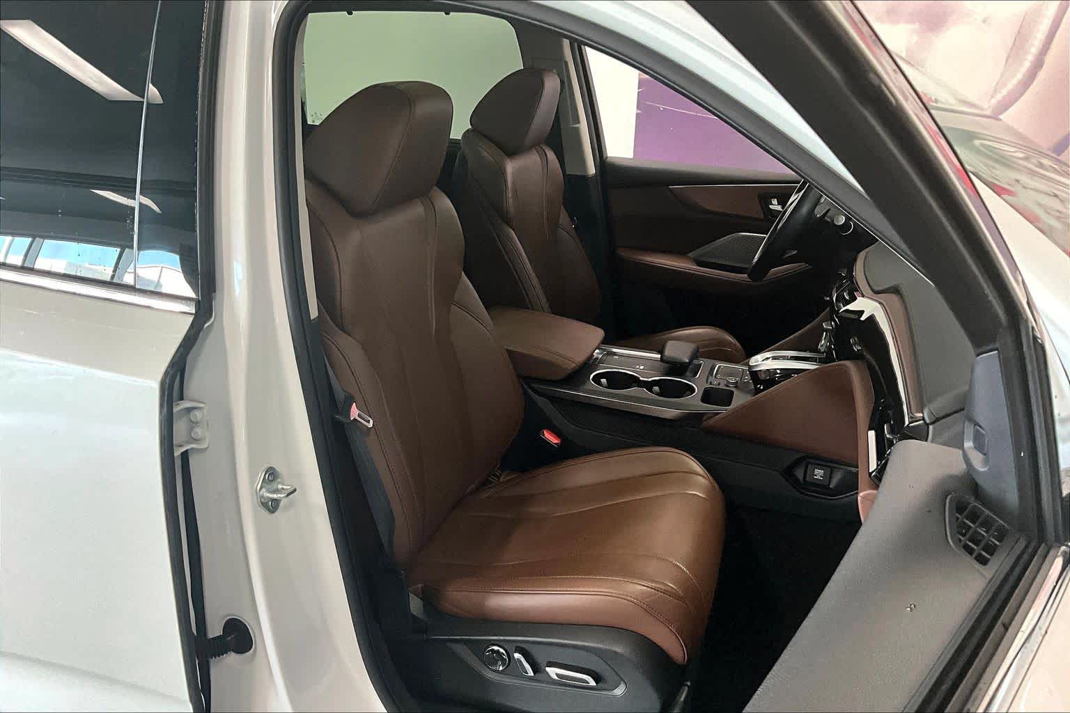 Thumbnail: 2022 Acura MDX - 11