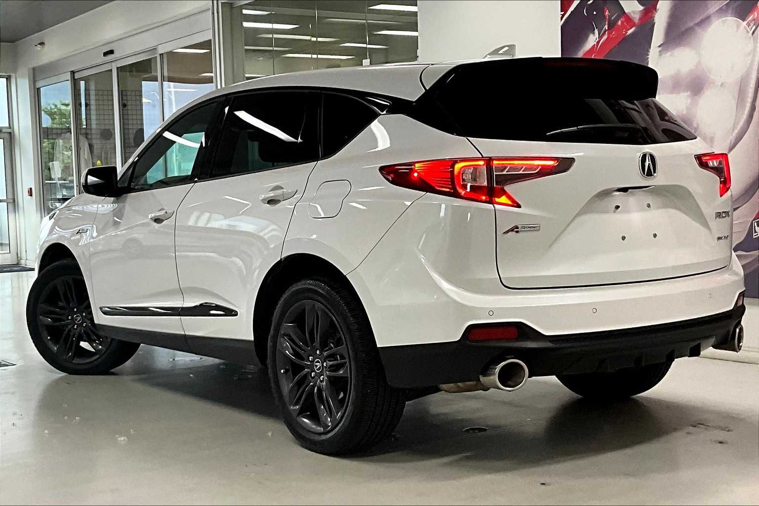 Thumbnail: 2023 Acura RDX - 4