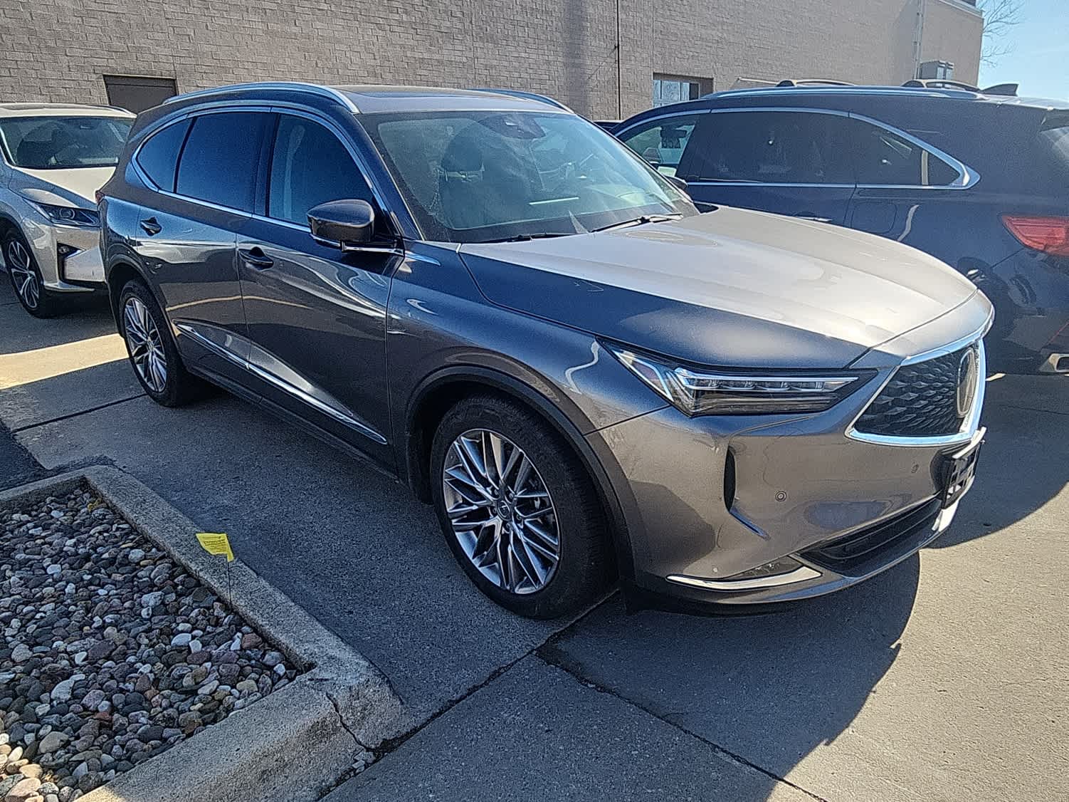 Thumbnail: 2022 Acura MDX - 3