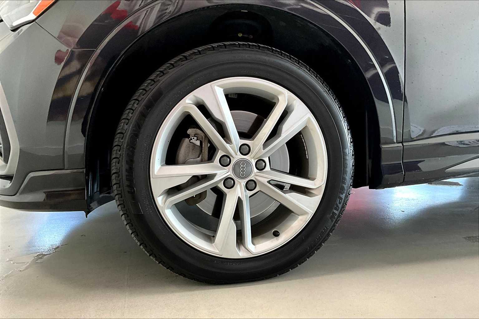 Thumbnail: 2020 Audi Q3 - 7