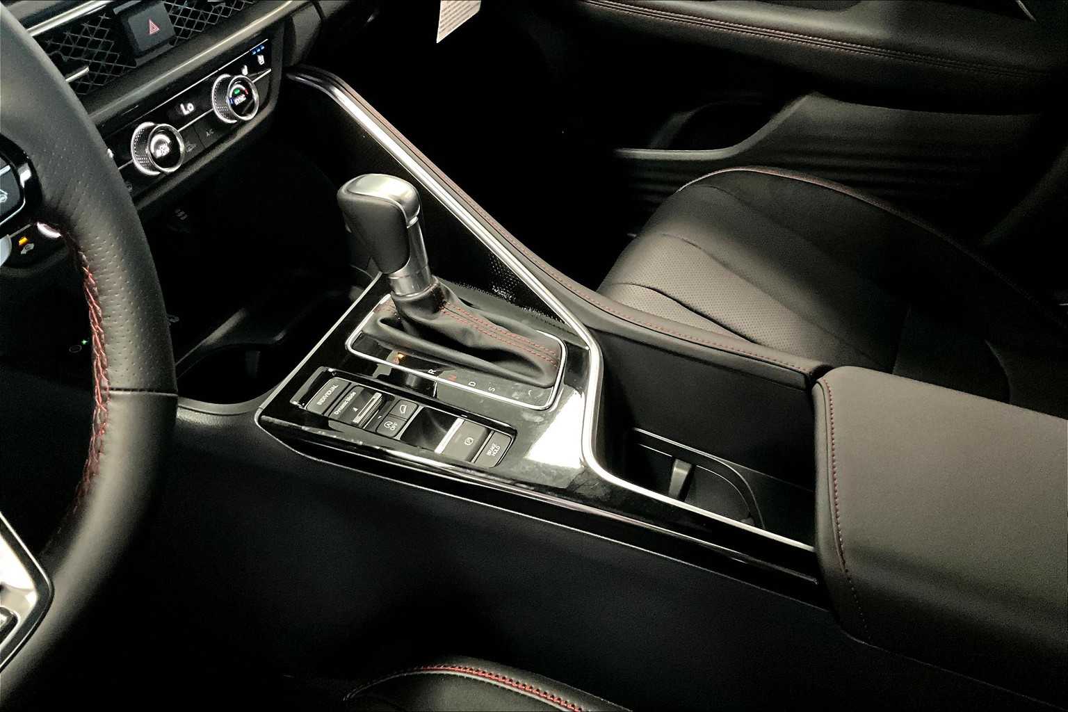 Thumbnail: 2025 Acura ADX - 16