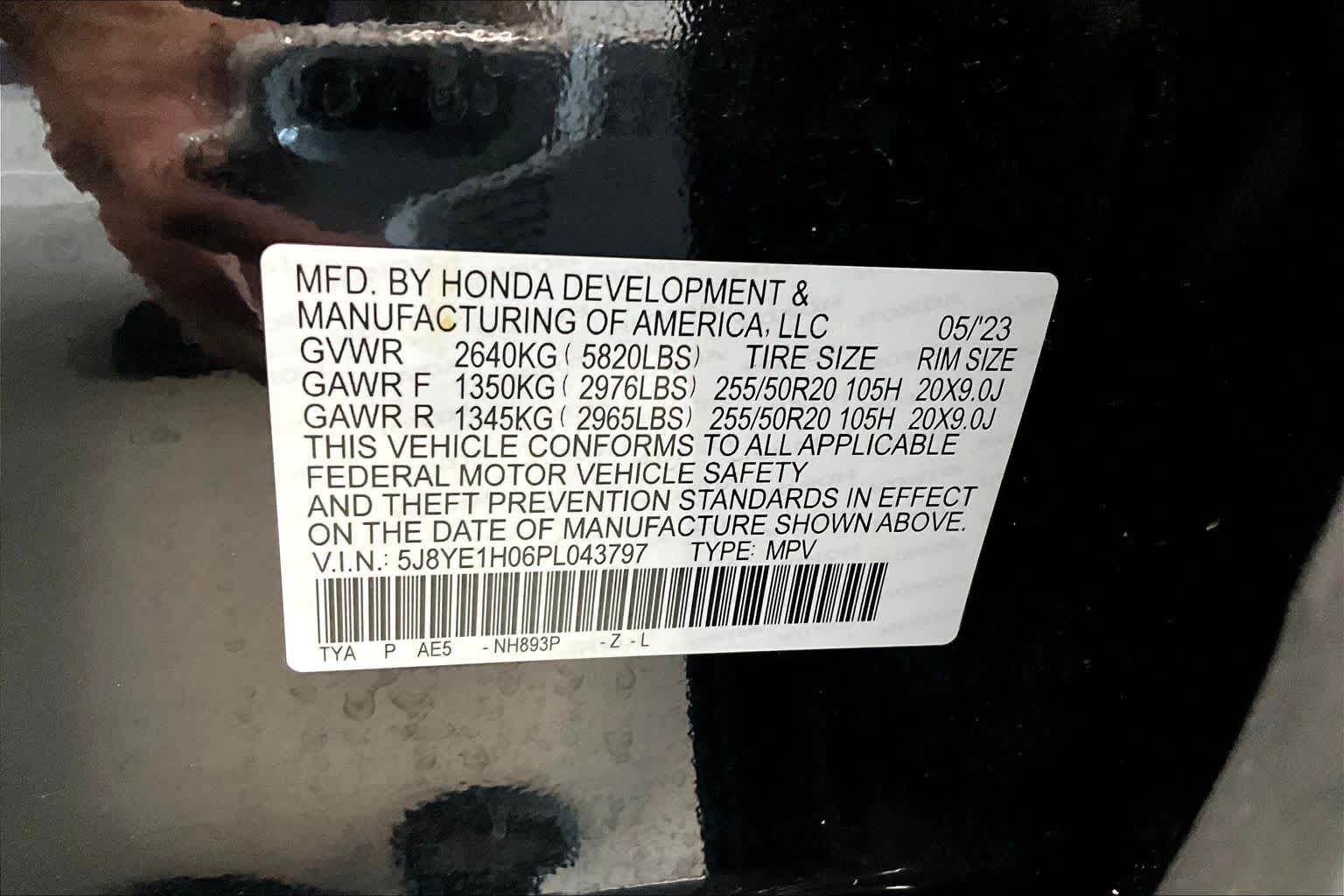 Thumbnail: 2023 Acura MDX - 18