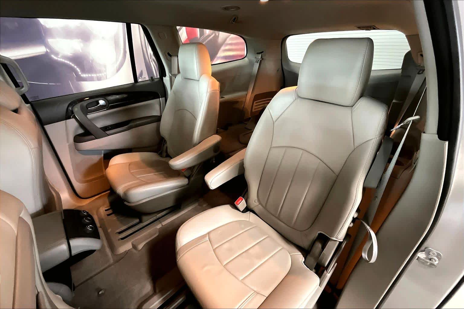 Thumbnail: 2015 Buick Enclave - 26