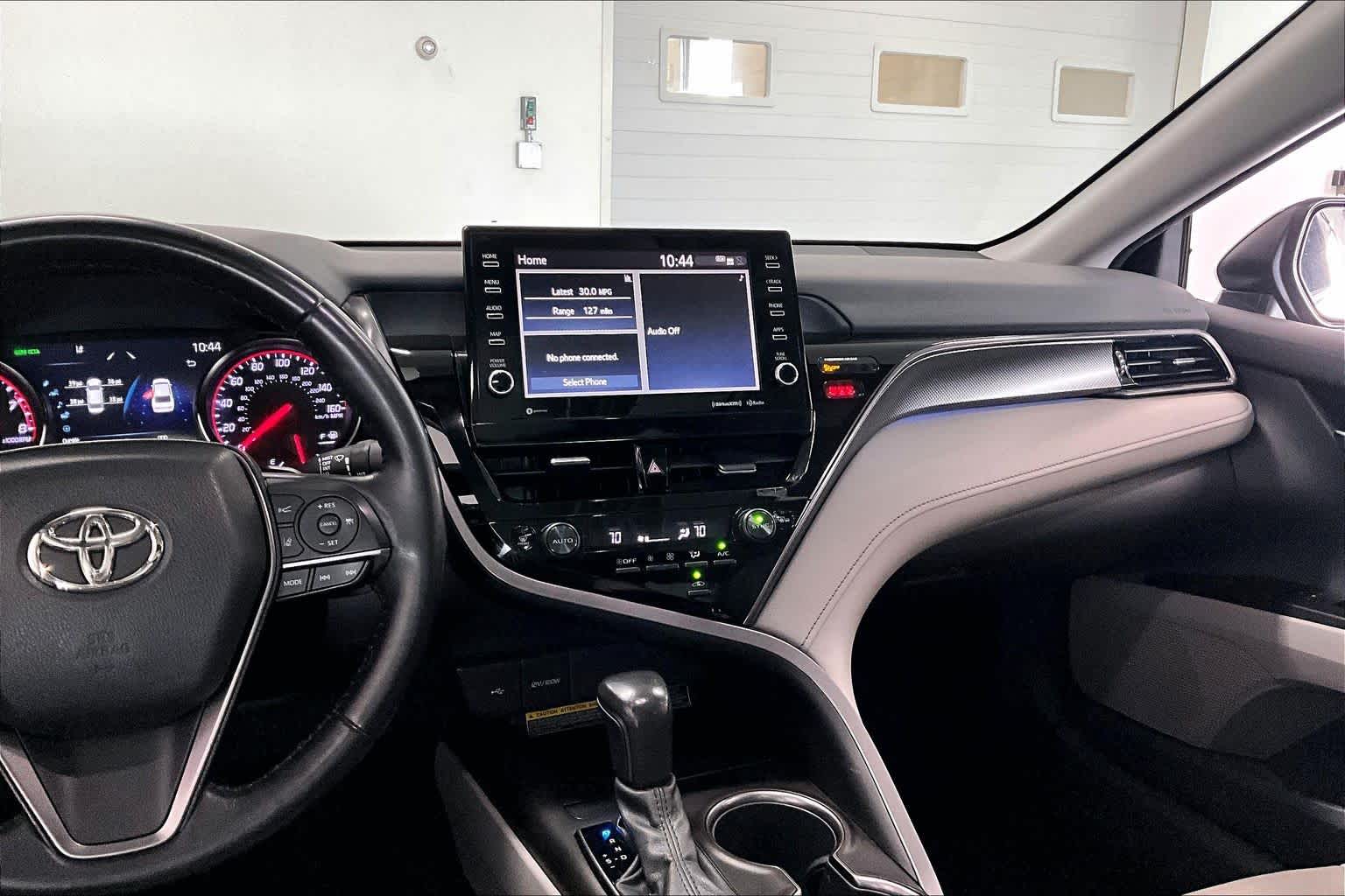 Thumbnail: 2021 Toyota Camry - 13