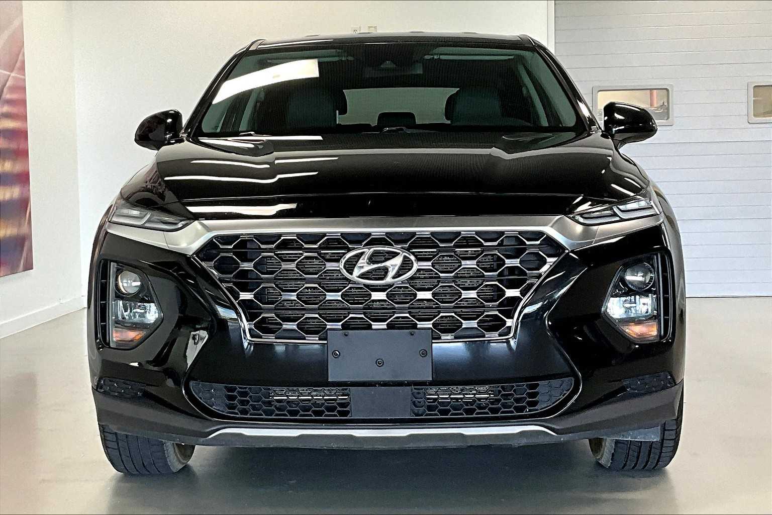 Thumbnail: 2020 Hyundai Santa Fe - 6