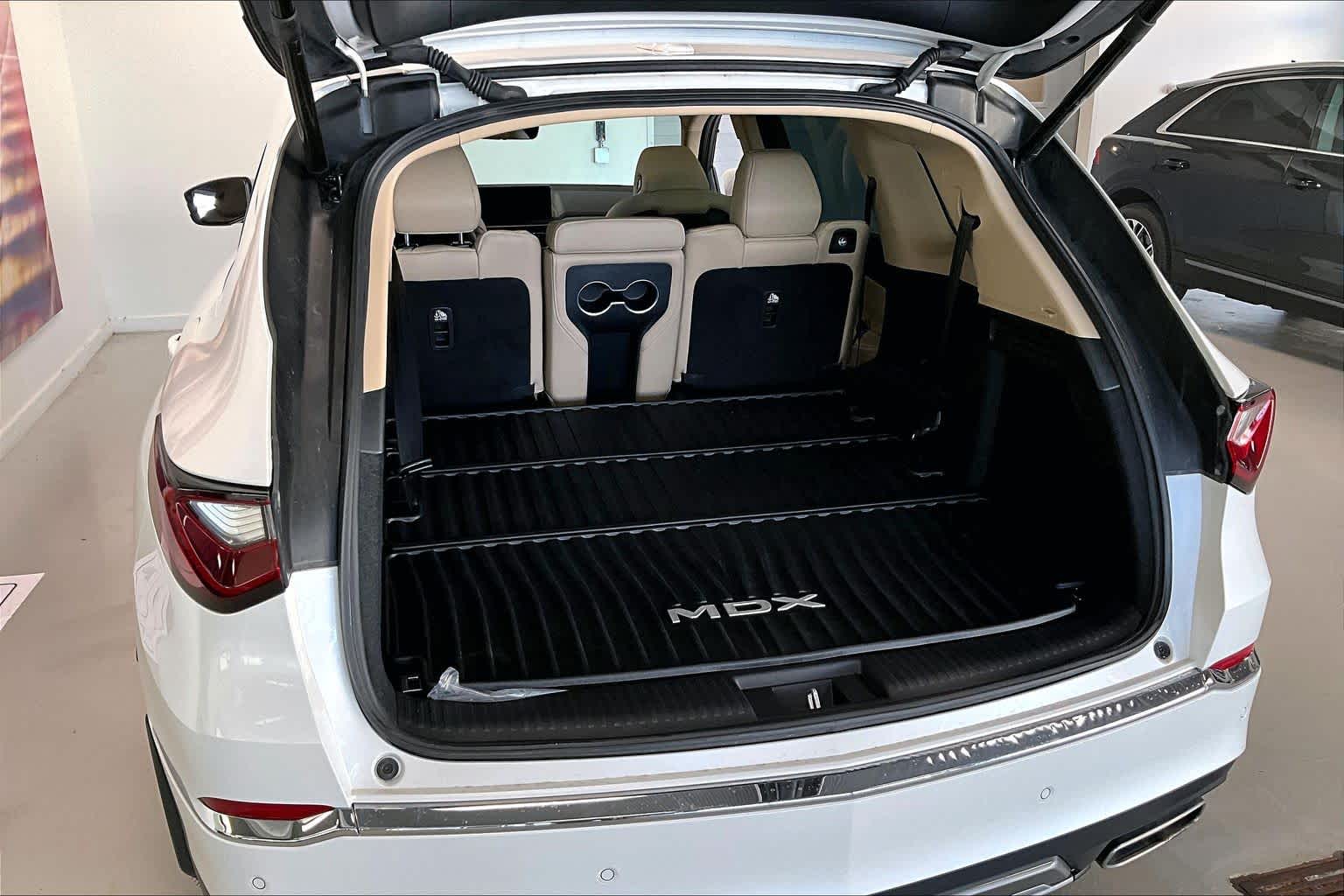 Thumbnail: 2025 Acura MDX - 16