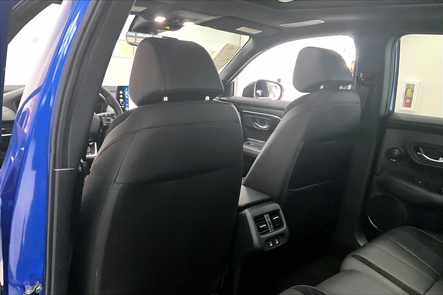 Thumbnail: 2025 Acura ADX - 11