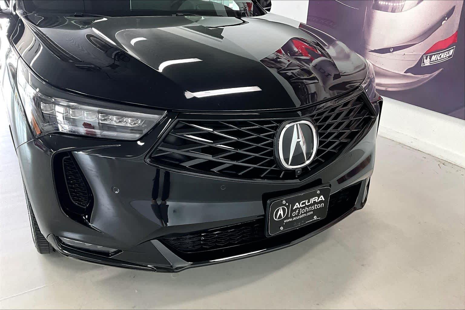 Thumbnail: 2025 Acura RDX - 30