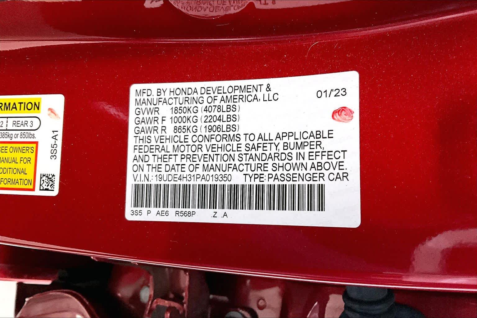 Thumbnail: 2023 Acura Integra - 19