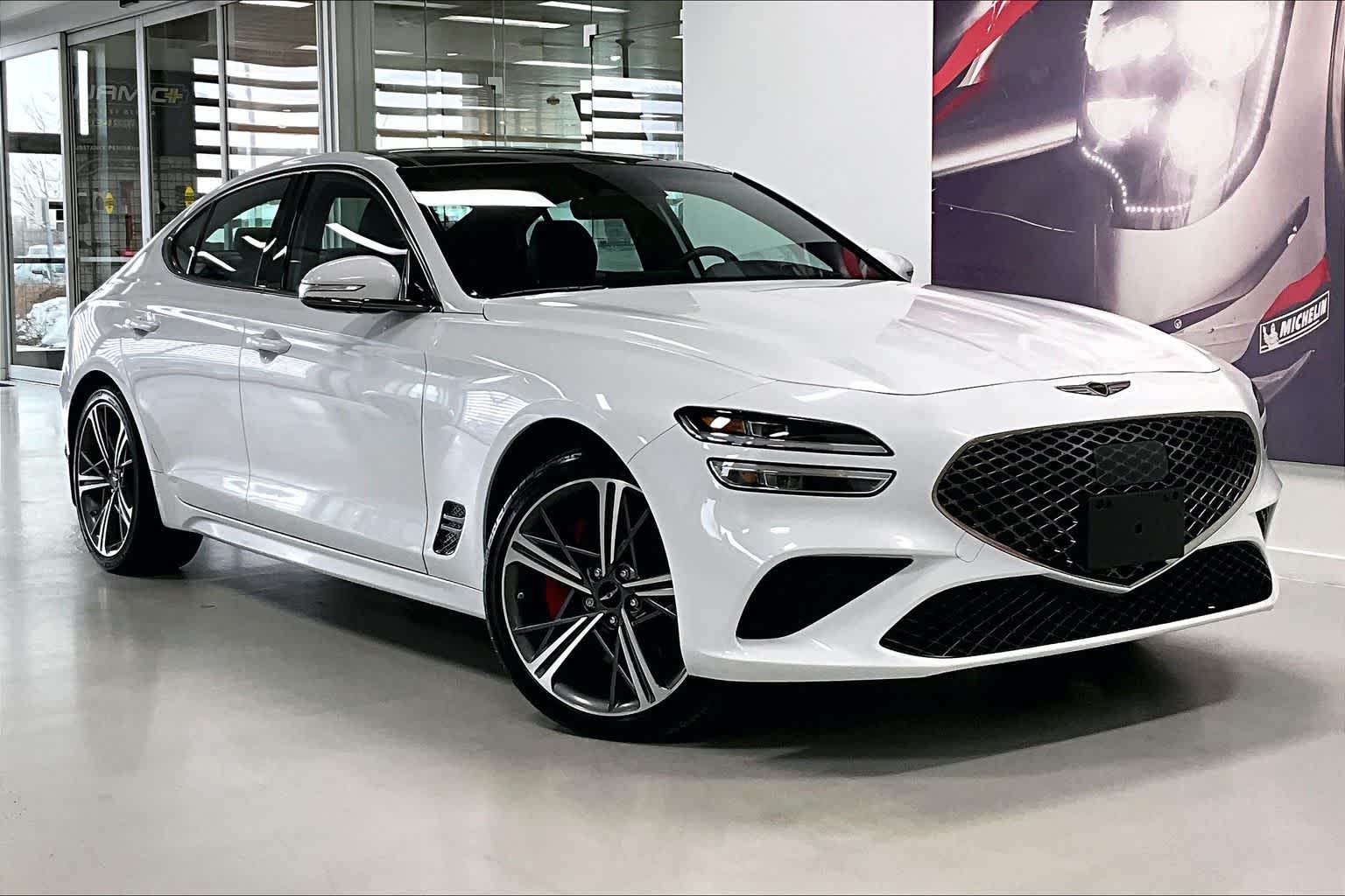 Thumbnail: 2024 Genesis G70 - 19
