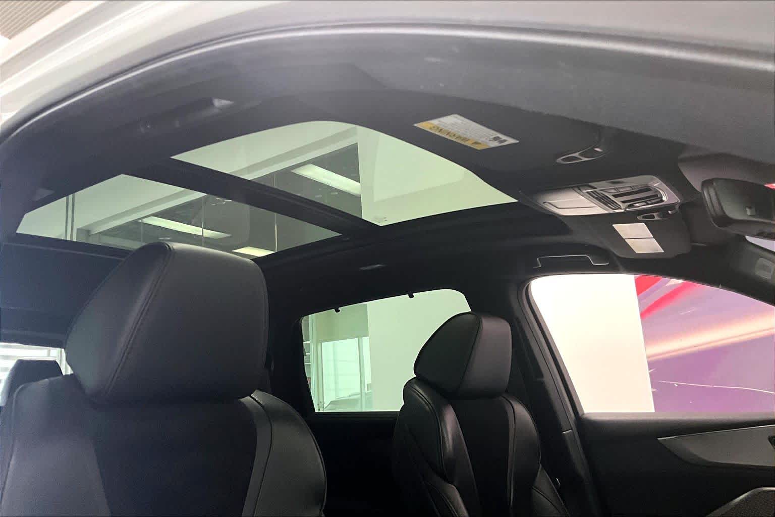 Thumbnail: 2023 Acura MDX - 28