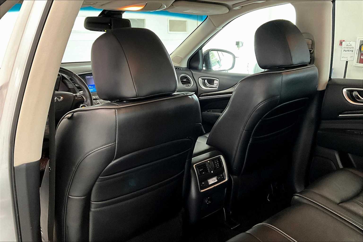 Thumbnail: 2014 INFINITI QX60 - 11
