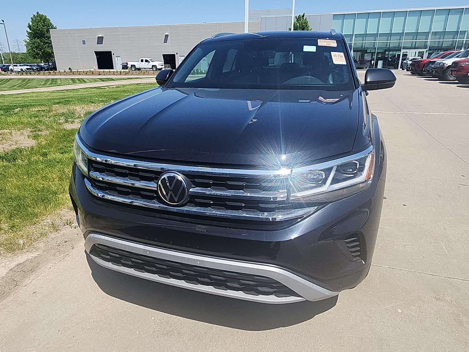 Thumbnail: 2023 Volkswagen Atlas - 2