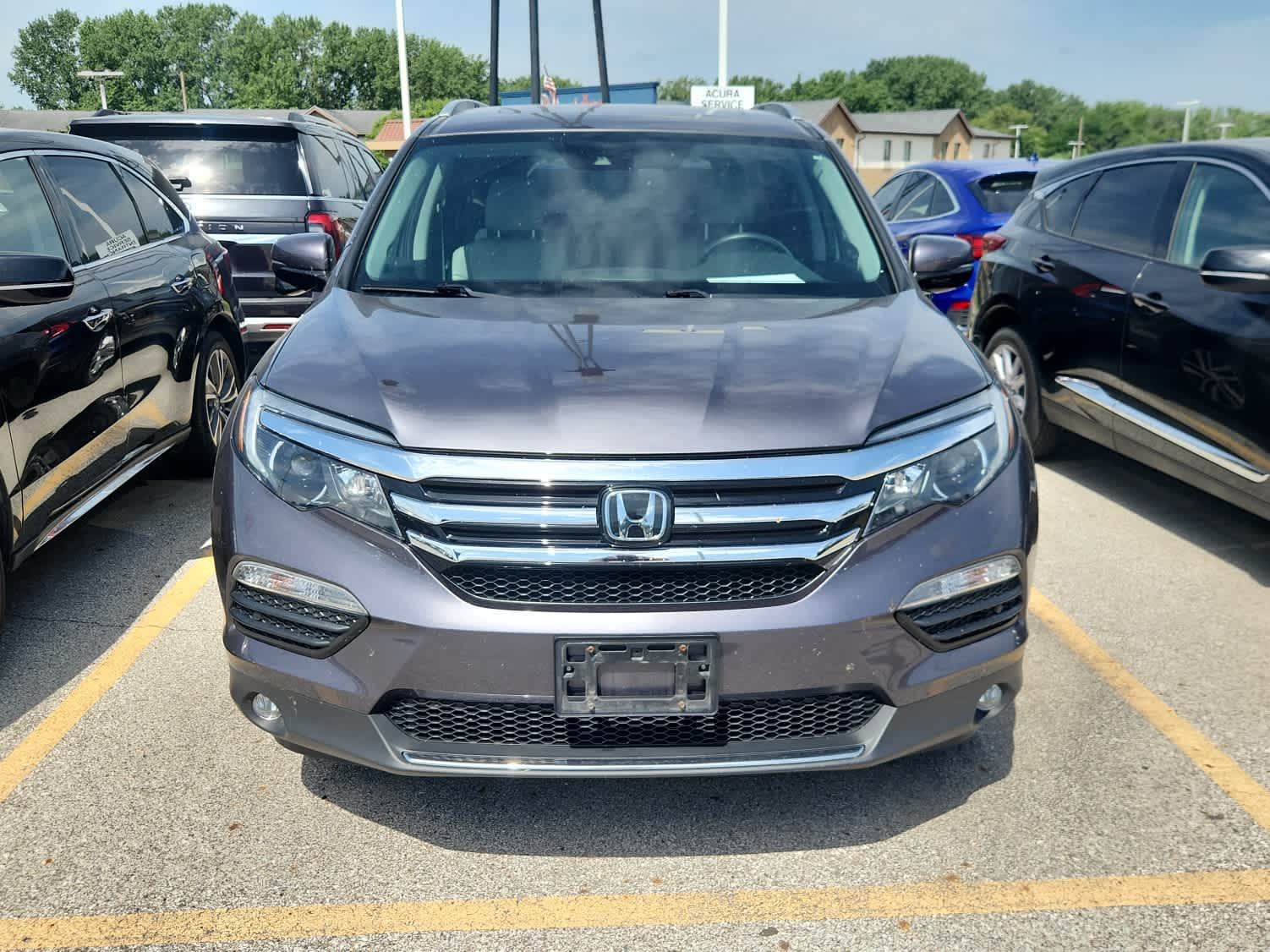 Thumbnail: 2018 Honda Pilot - 2