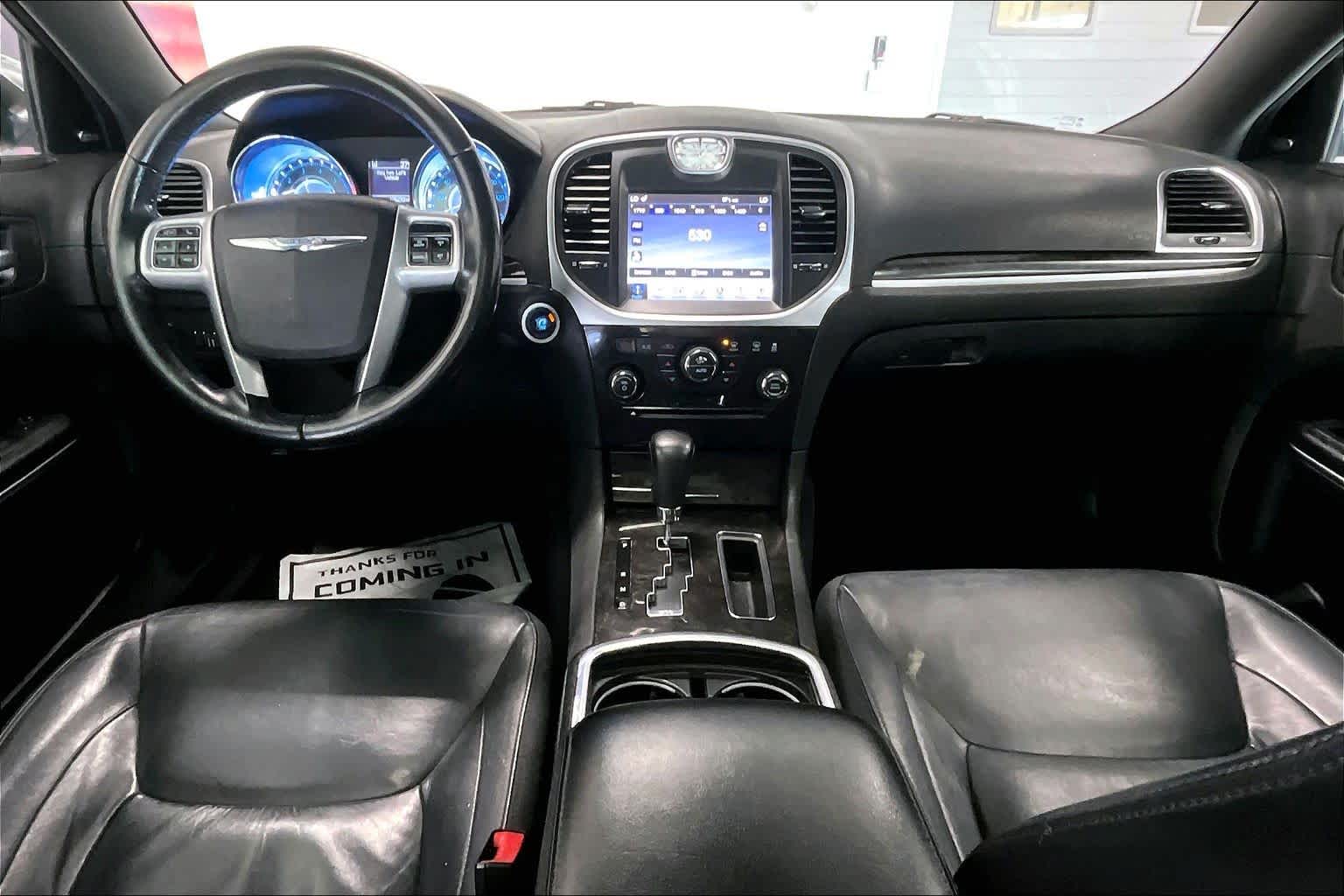 Thumbnail: 2011 Chrysler 300 - 9