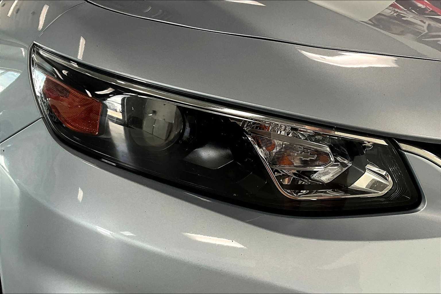 Thumbnail: 2017 Chevrolet Malibu - 29