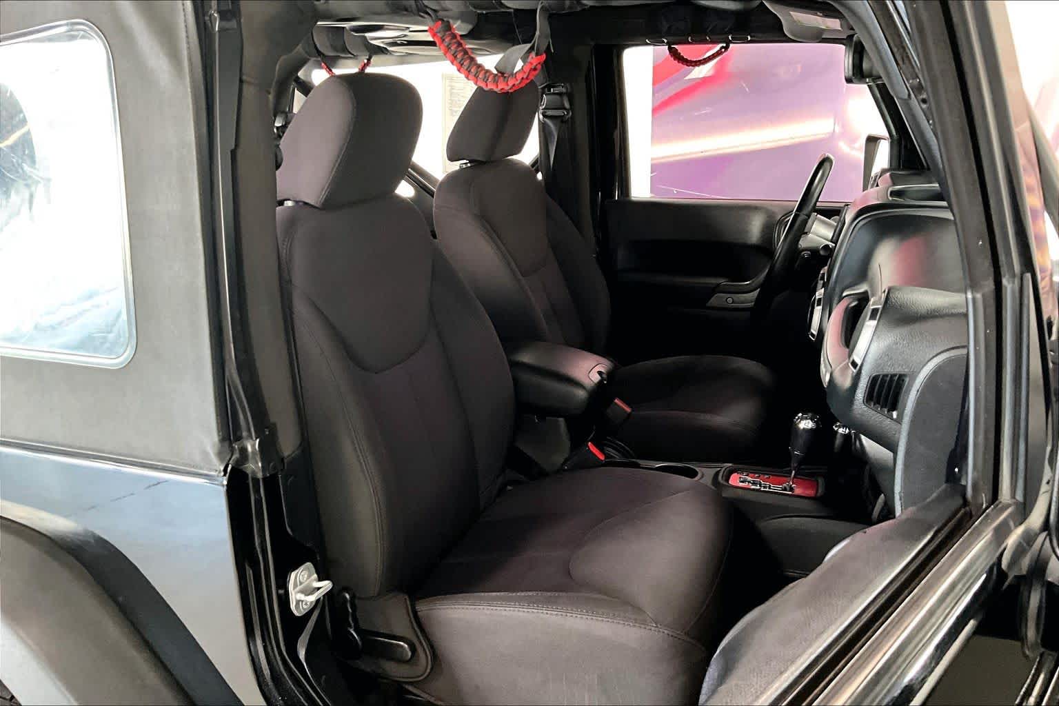 Thumbnail: 2014 Jeep Wrangler - 10