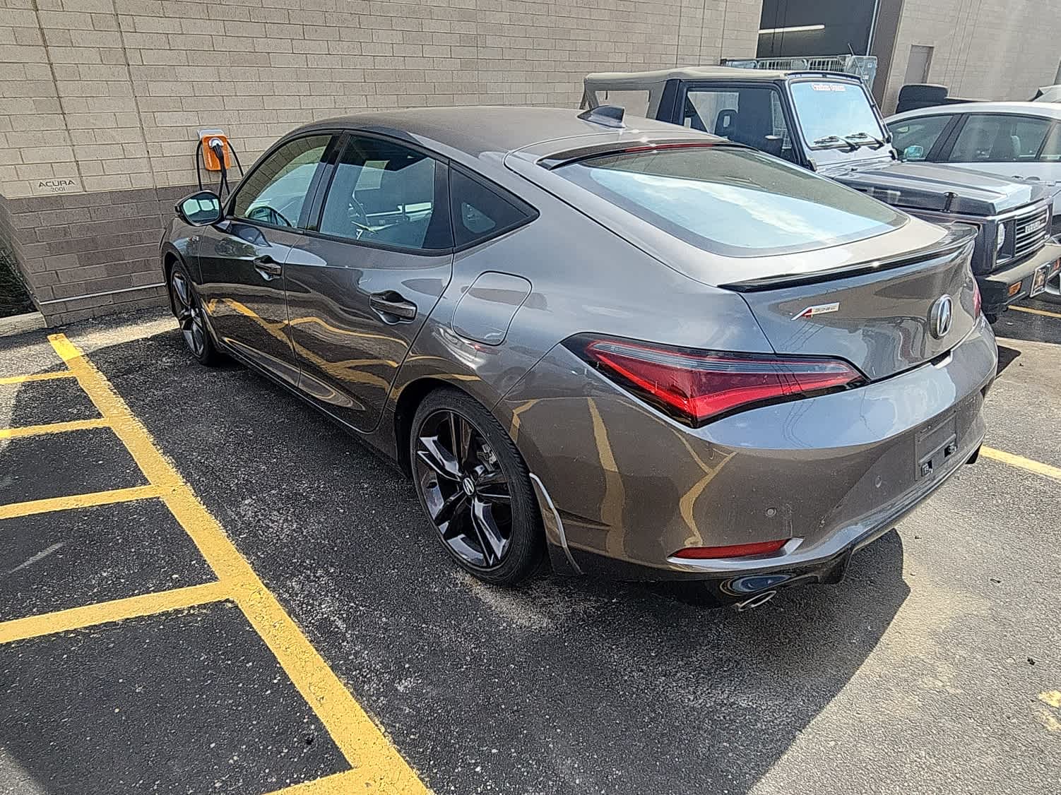Thumbnail: 2023 Acura Integra - 7