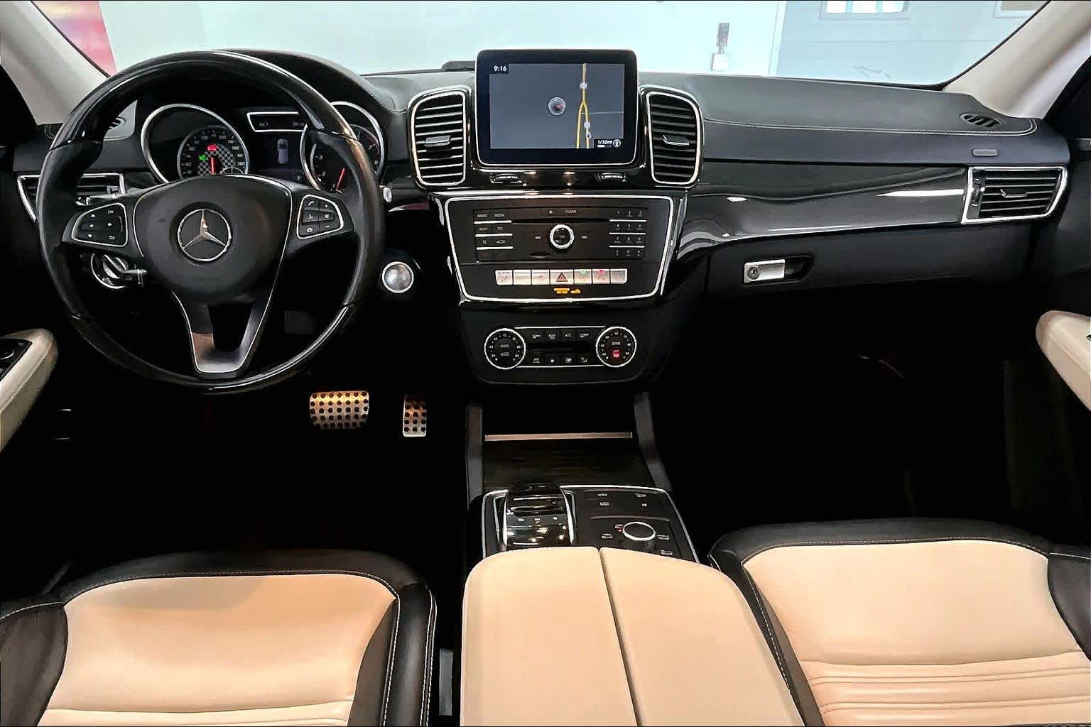 Thumbnail: 2018 Mercedes-Benz GLE - 8