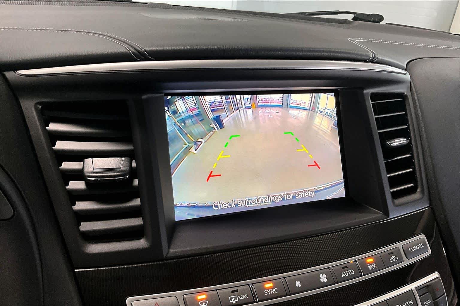 Thumbnail: 2019 INFINITI QX60 - 24