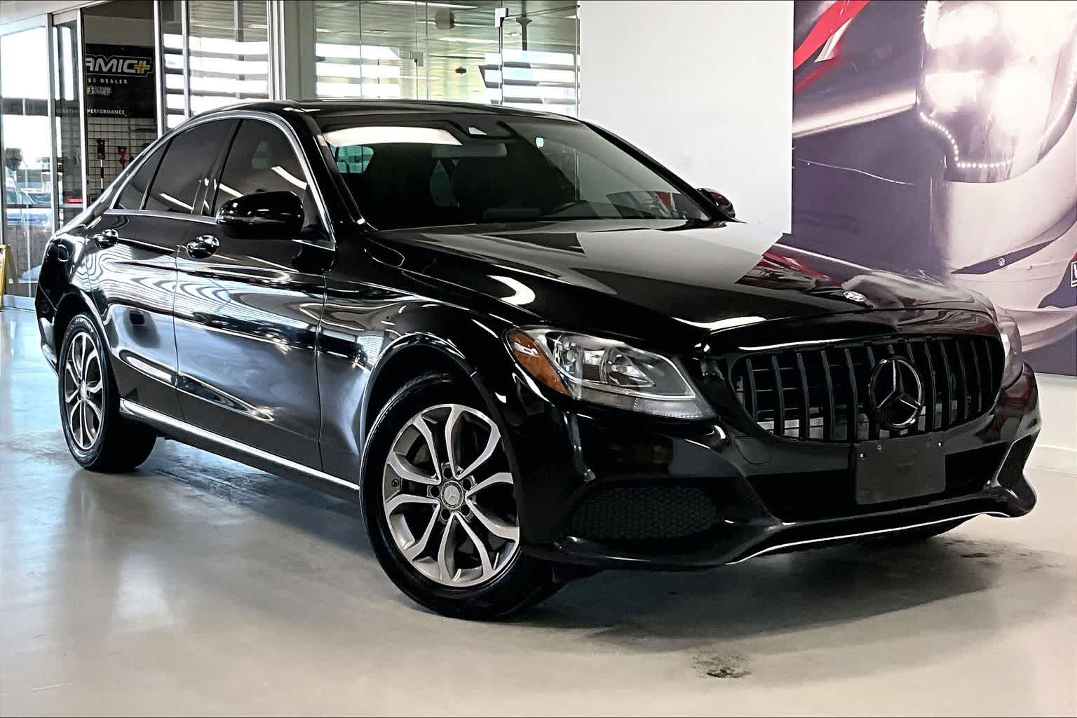 Thumbnail: 2016 Mercedes-Benz C-Class - 19