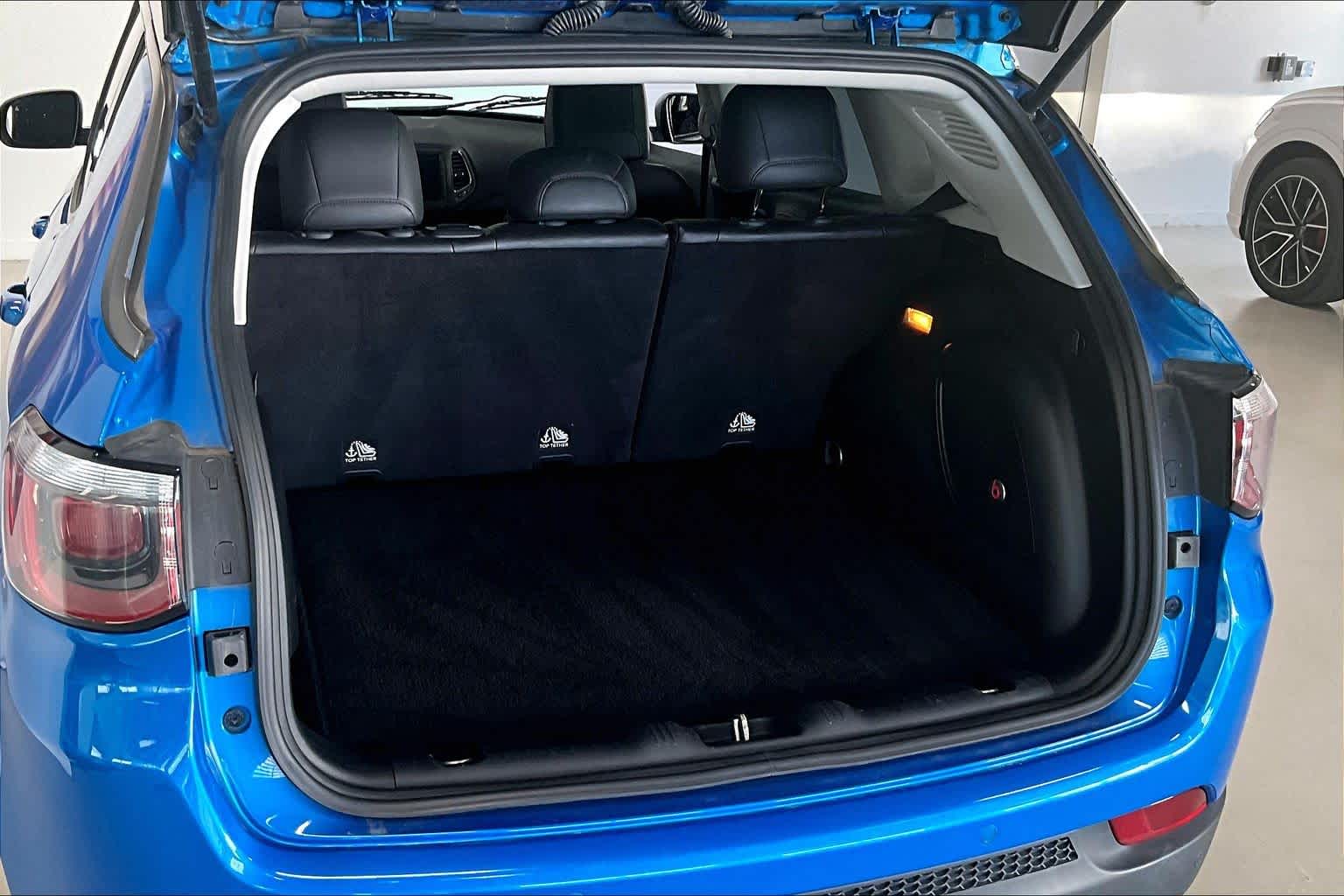 Thumbnail: 2017 Jeep Compass - 17