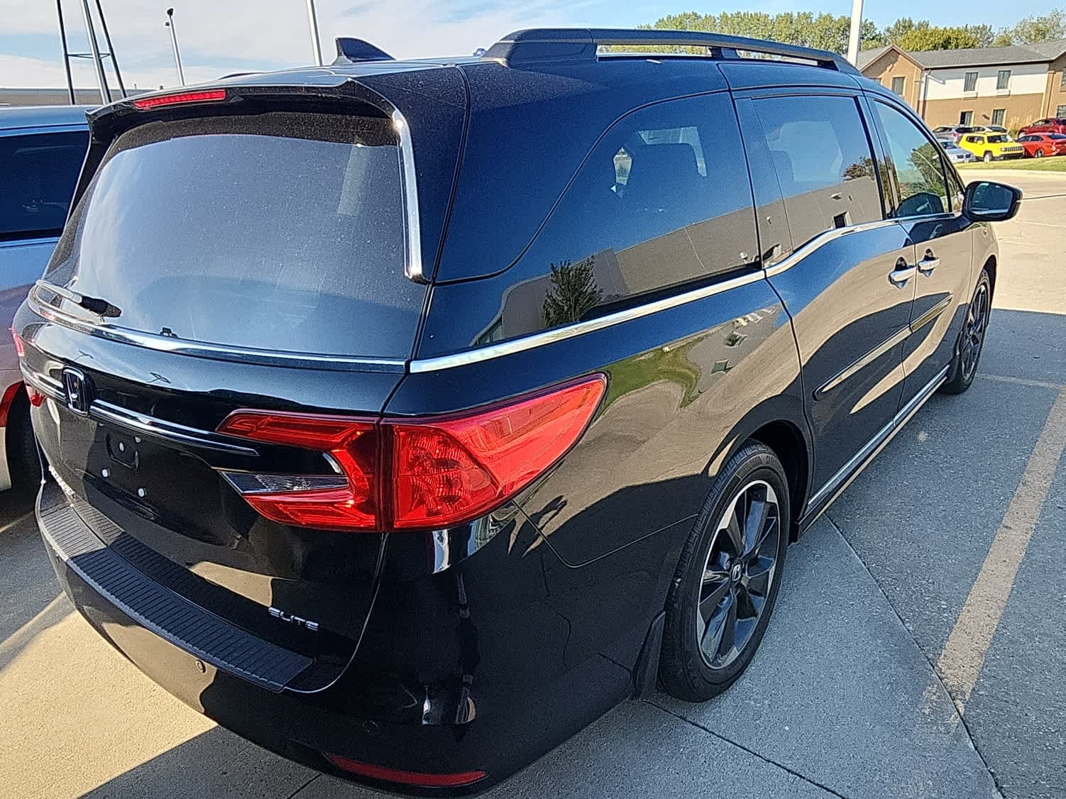 Thumbnail: 2023 Honda Odyssey - 3