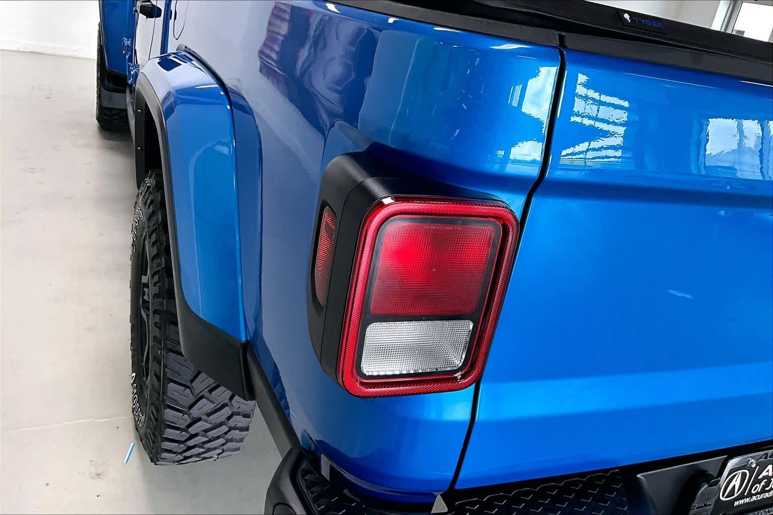 Thumbnail: 2021 Jeep Gladiator - 30