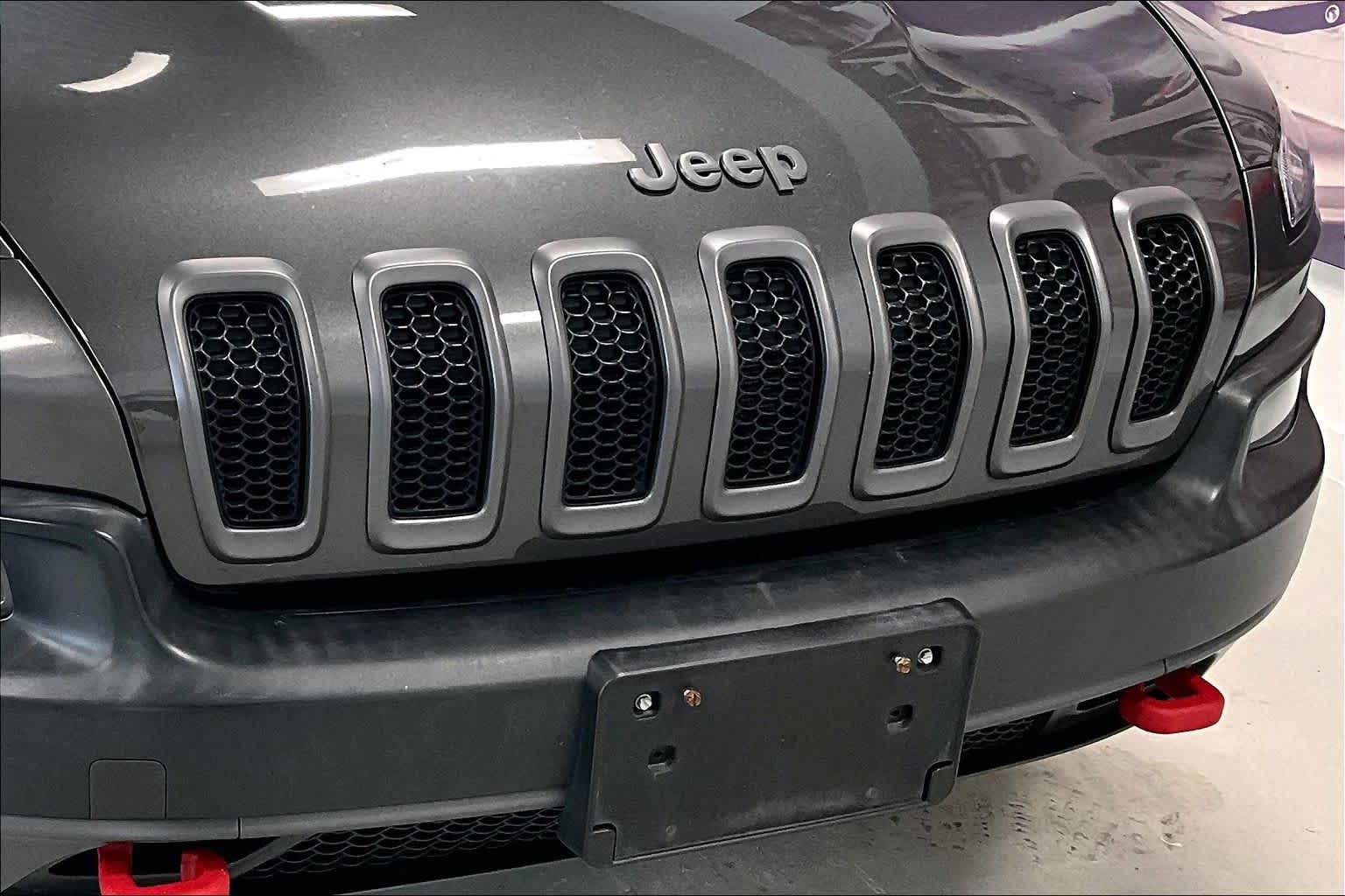 Thumbnail: 2014 Jeep Cherokee - 31