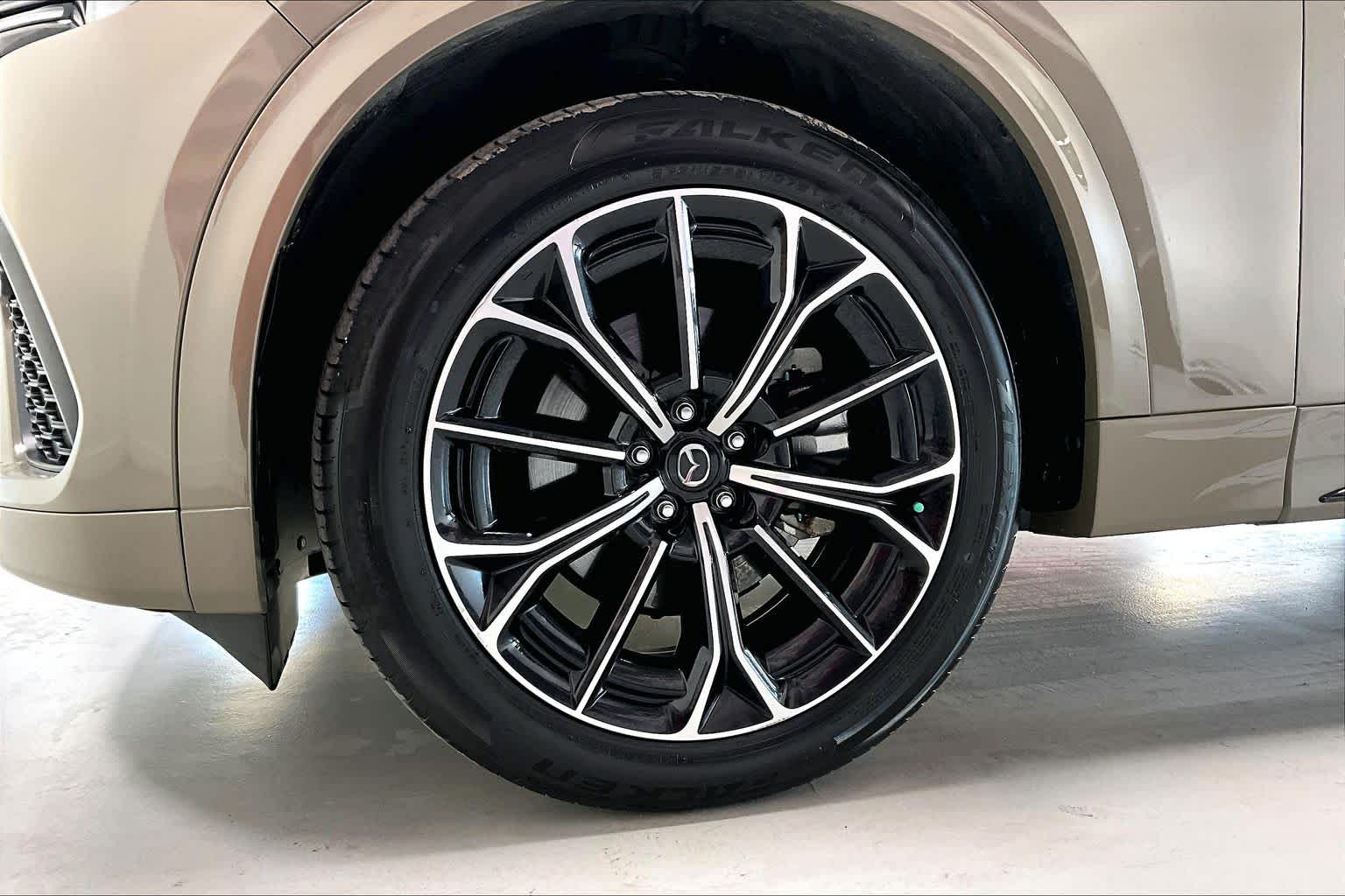 Thumbnail: 2025 Mazda CX-70 - 8