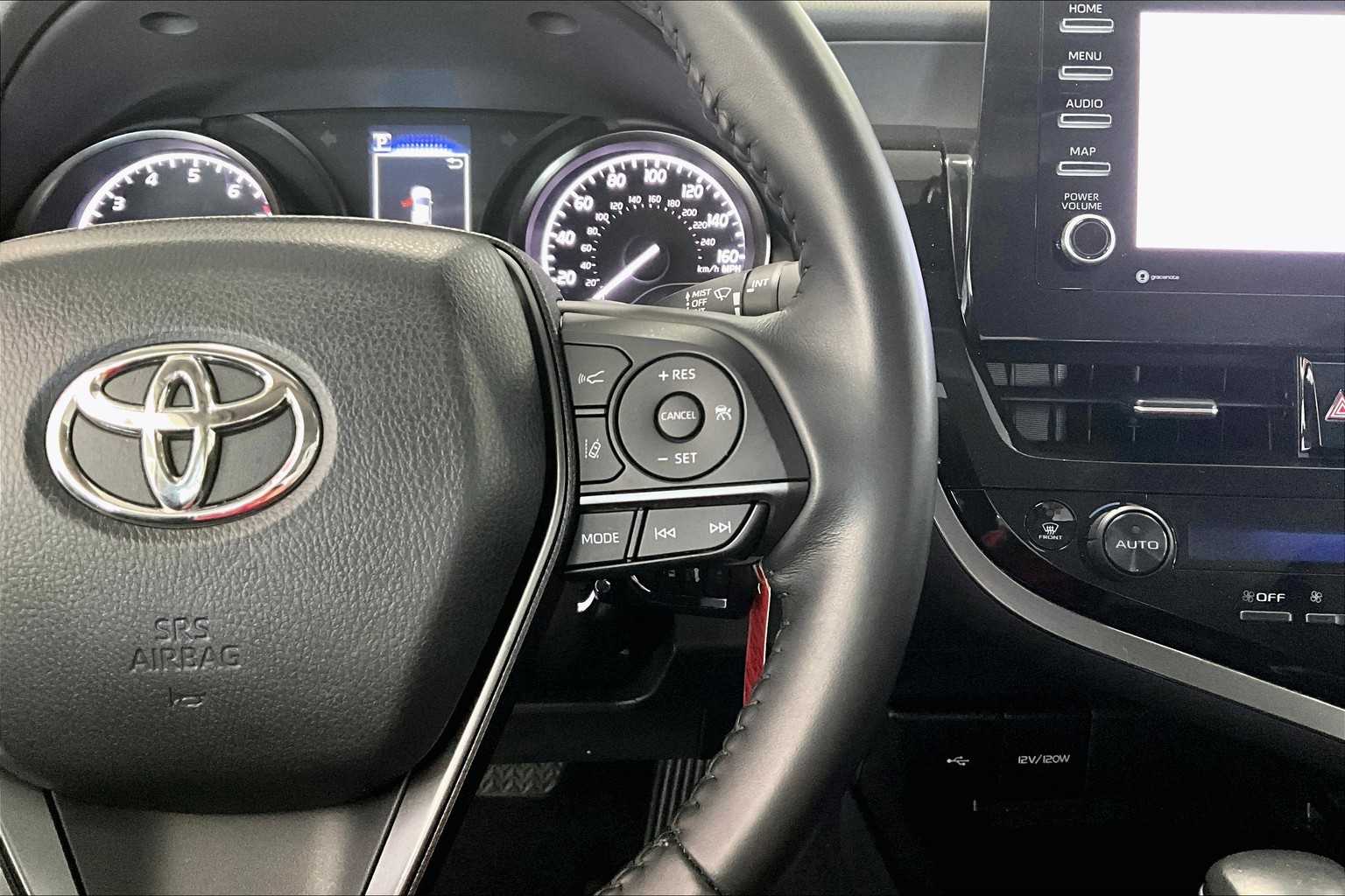 Thumbnail: 2023 Toyota Camry - 22