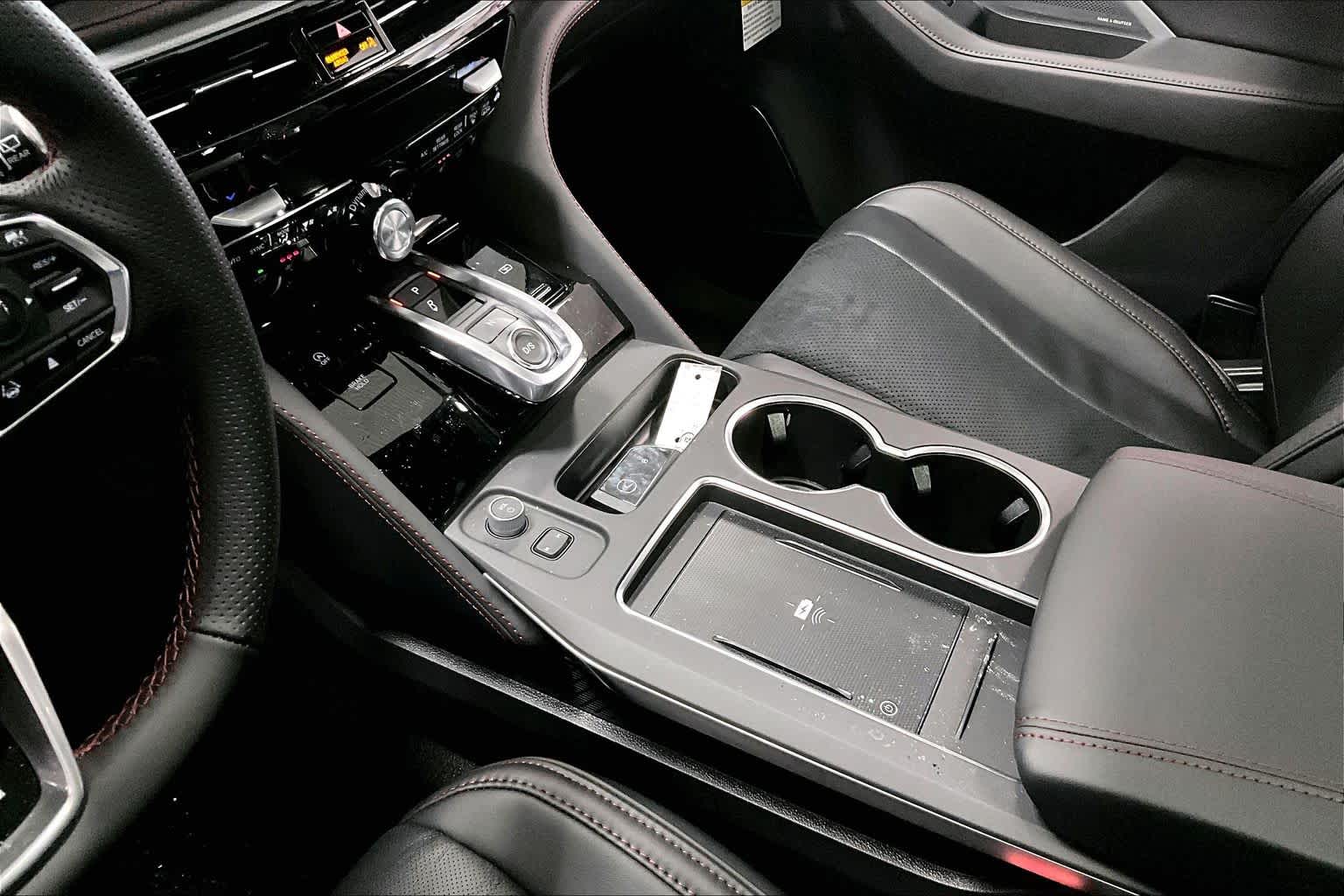 Thumbnail: 2026 Acura MDX - 17