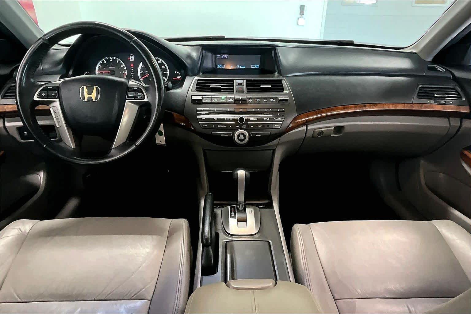 Thumbnail: 2011 Honda Accord - 8