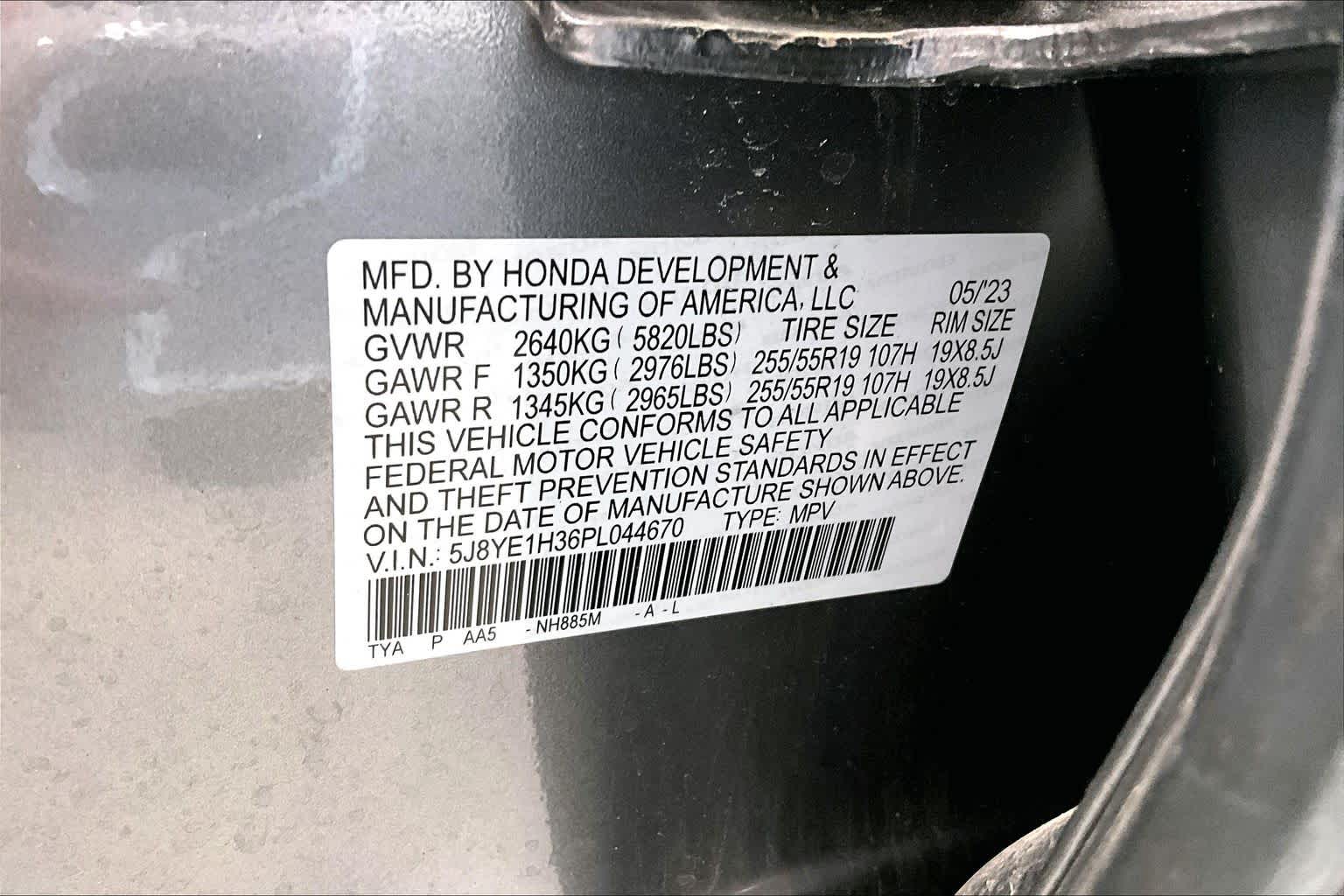 Thumbnail: 2023 Acura MDX - 19