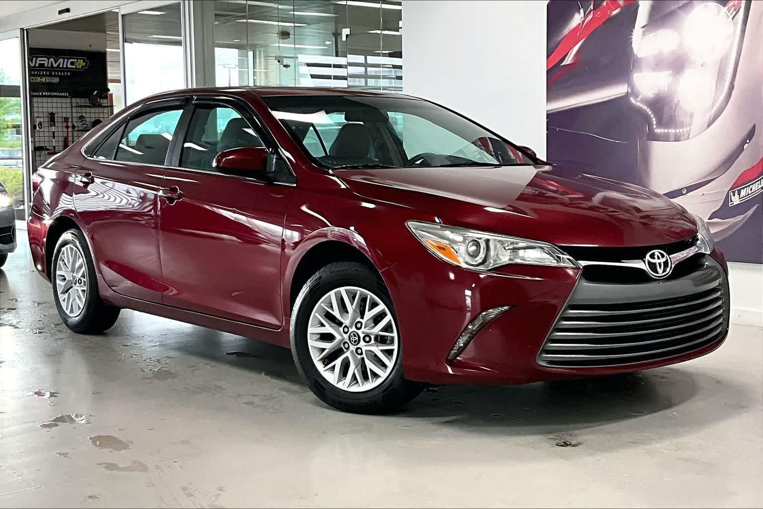 Thumbnail: 2017 Toyota Camry - 19