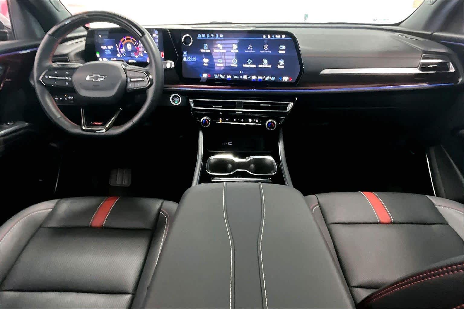 Thumbnail: 2024 Chevrolet Traverse - 8