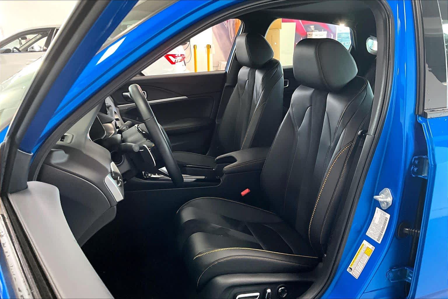 Thumbnail: 2026 Acura Integra - 10