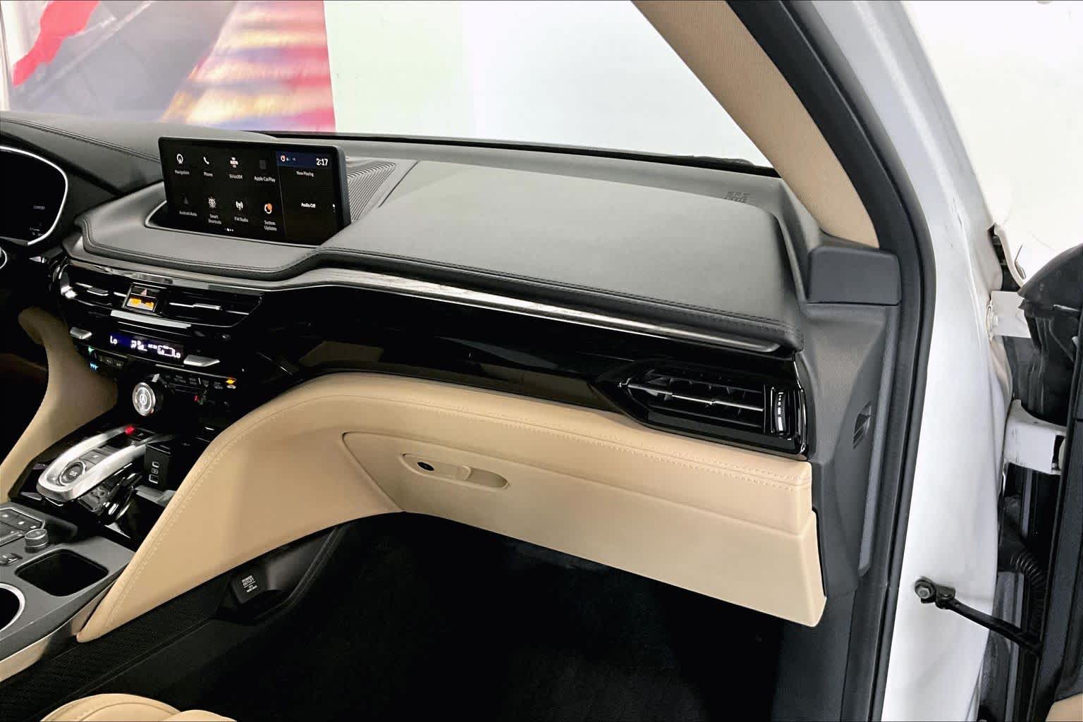 Thumbnail: 2023 Acura MDX - 21