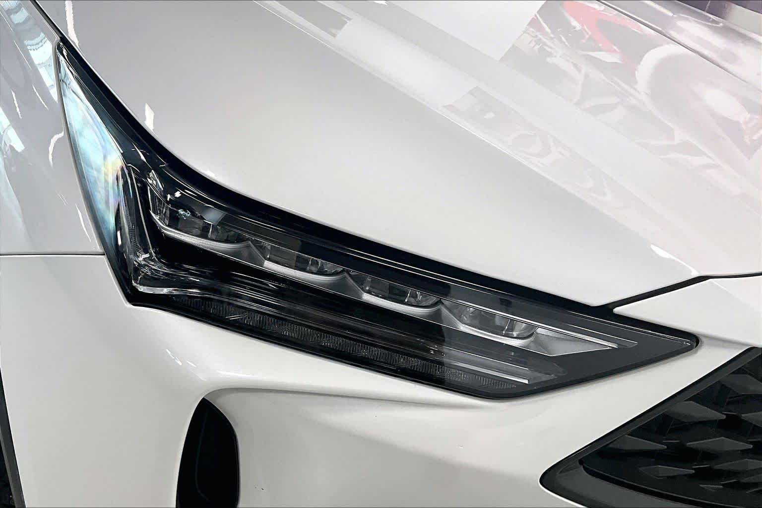 Thumbnail: 2023 Acura MDX - 29