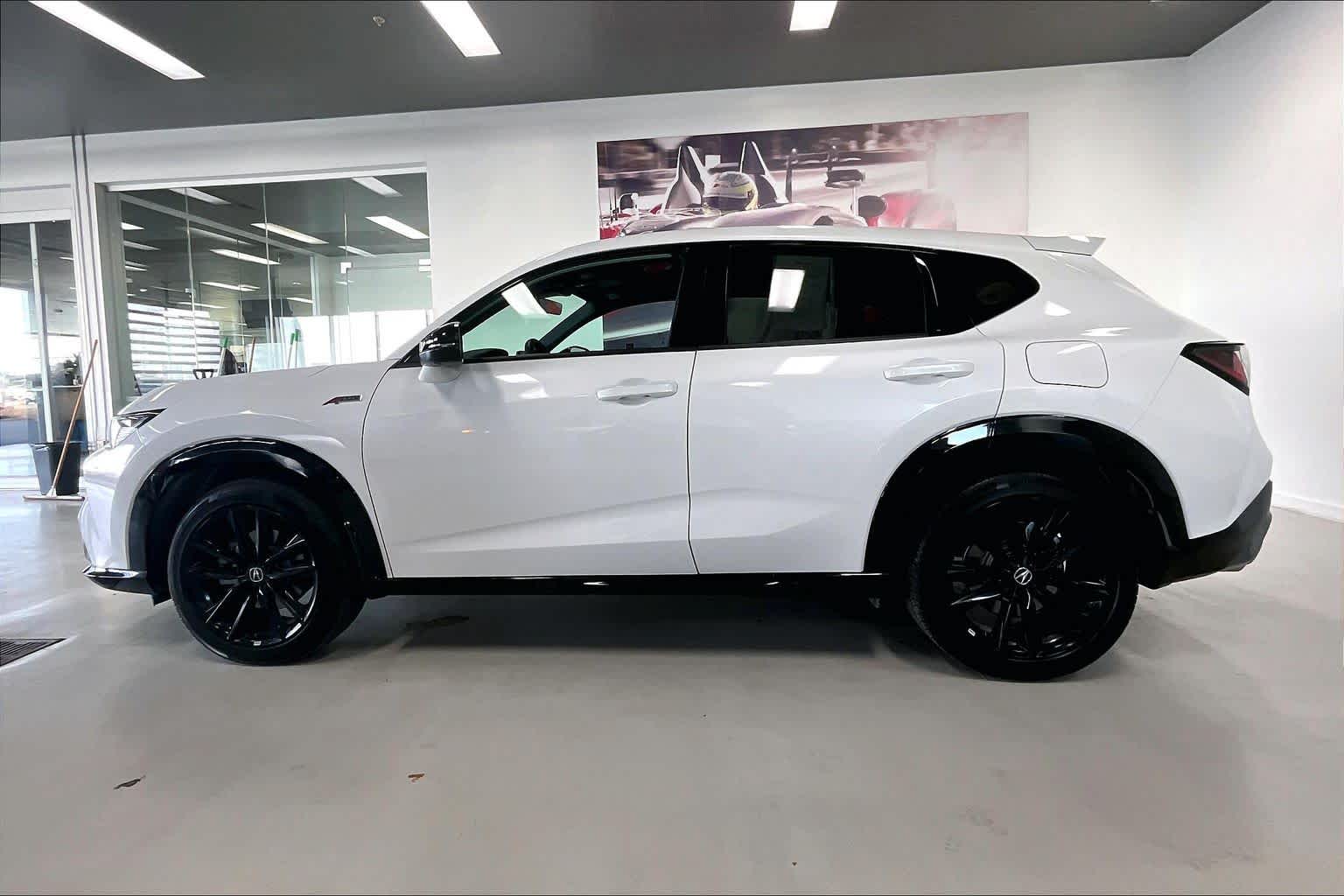 Thumbnail: 2025 Acura ADX - 3