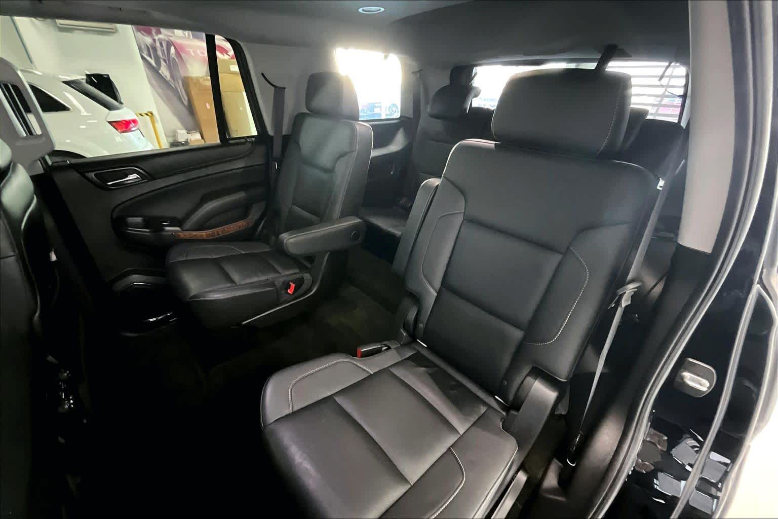 Thumbnail: 2016 Chevrolet Tahoe - 25