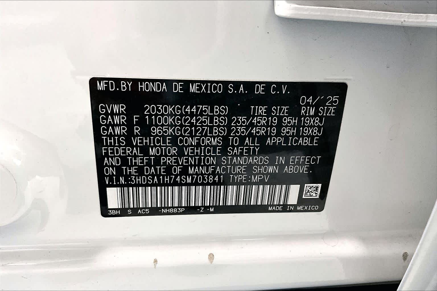 Thumbnail: 2025 Acura ADX - 19